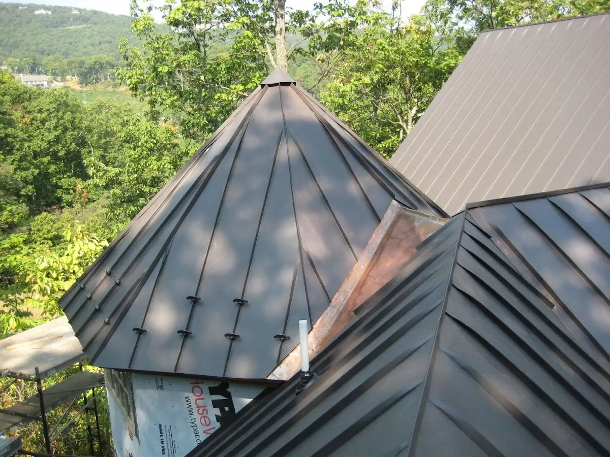 Professional Gutter Cleaning by Craftsman Roofing in Aberdeen